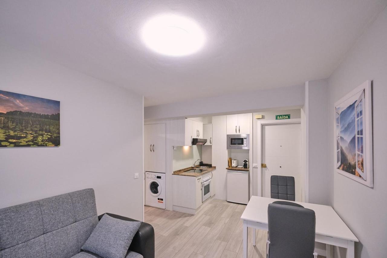 La Casa De Julia Apartamento Nuevo Y Centrico サンティアゴ・デ・コンポステーラ エクステリア 写真