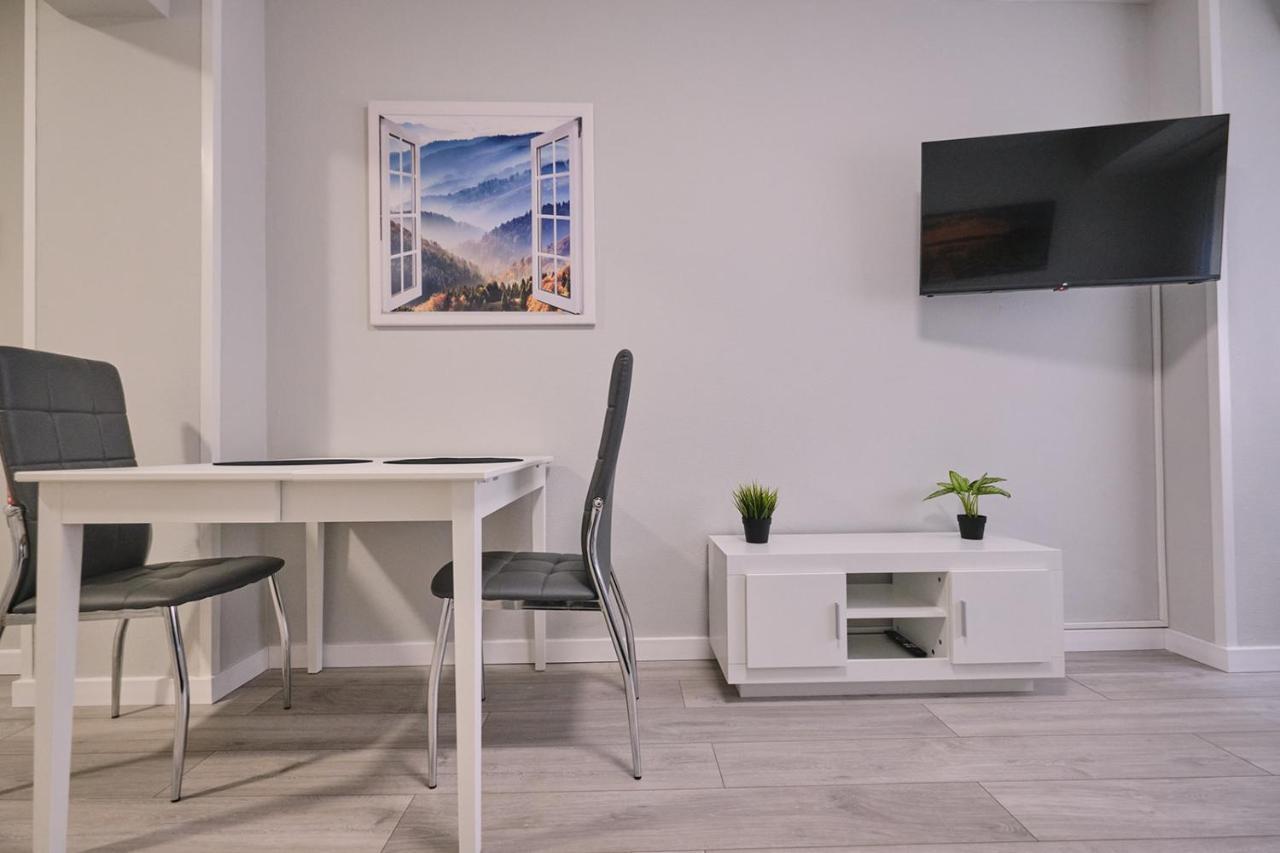 La Casa De Julia Apartamento Nuevo Y Centrico サンティアゴ・デ・コンポステーラ エクステリア 写真